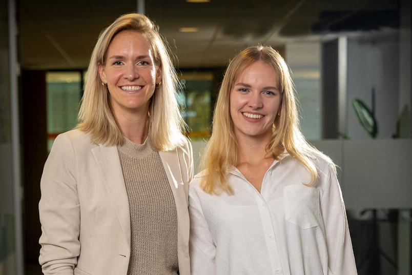 Eline Peek en Arlène van der Heijden - Shaer